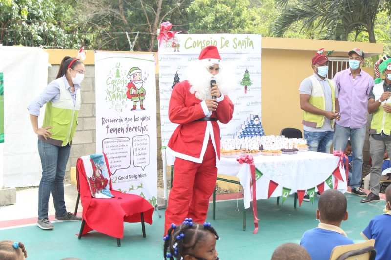 GNDOM realiza jornada navideñas donde resaltan y enseñan los derechos de los niños