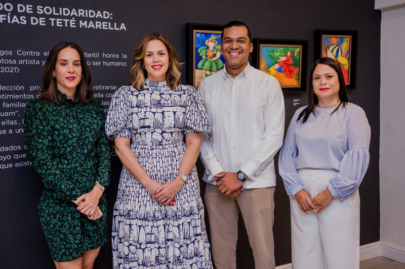 María Teresa Sangiovanni, Vivian Purcell, Daniel Malena y Claudia de Malena