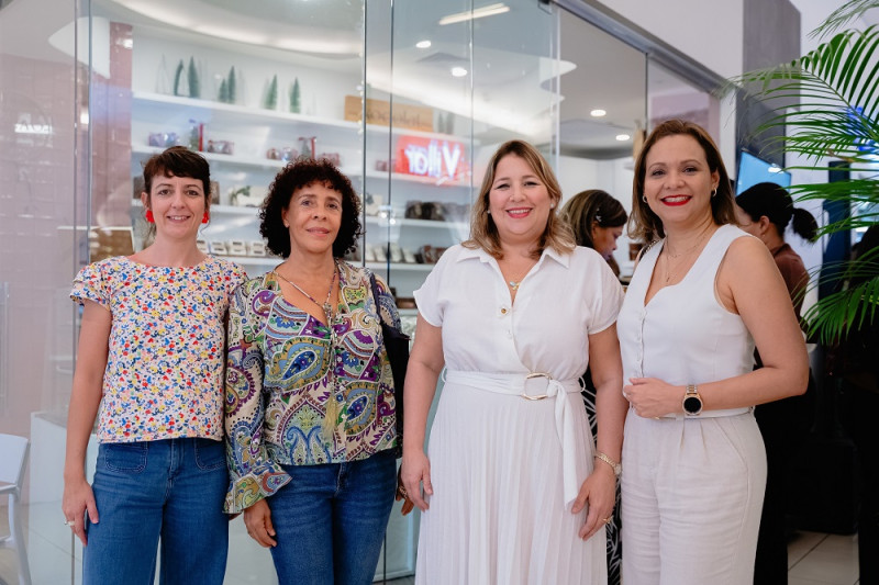 Peggy Aviotti, Elsie Doñe Molina,Diana Munné y Romily Thevenin