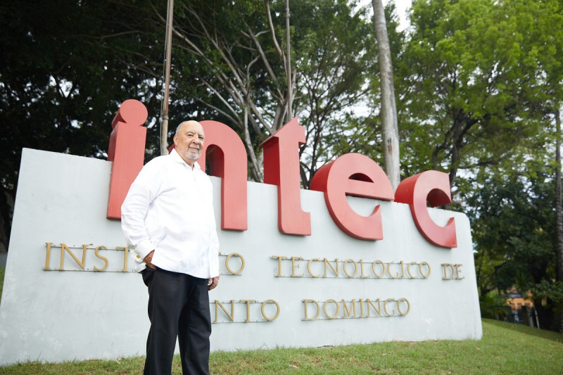 Julio Sánchez Maríñez rector del INTEC