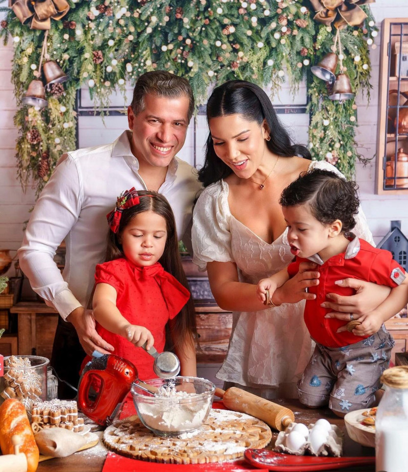 Yubelkis Peralta y familia