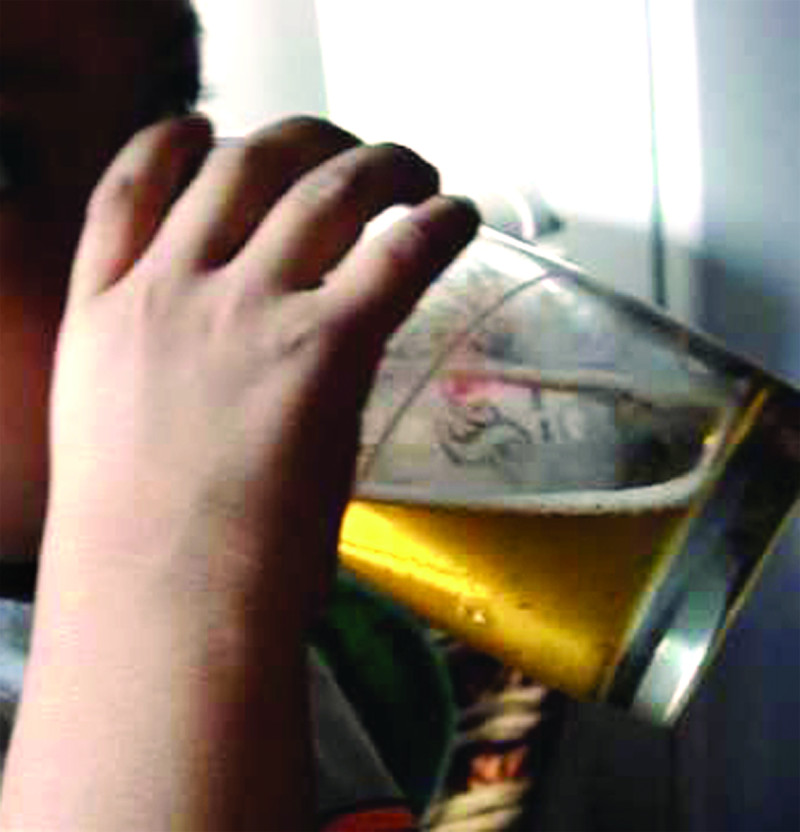 Las secuelas del consumo de alcohol en los menores de edad son muy prolongadas.