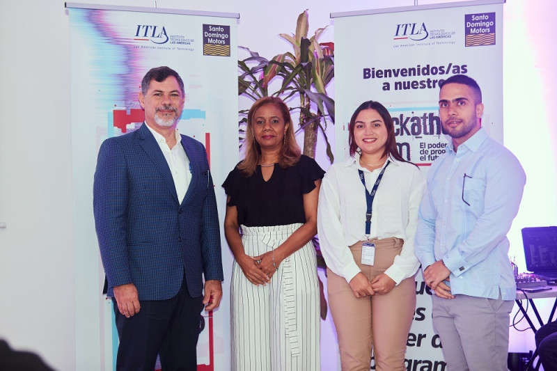 Aníbal Rodríguez, Neury Gómez, Melissa Balbi y César Cruz.