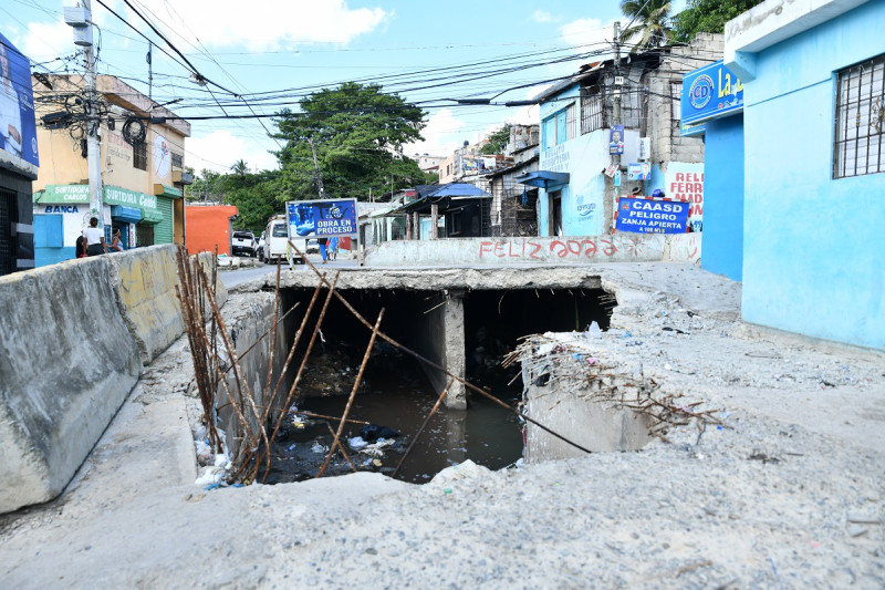 Los moradores resultaron afectados por el desborde de la cañada durante las lluvias del pasado 18 de noviembre del 2023.