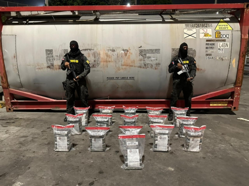 Incautan en interior de Isotanque 93 paquetes de cocaína en Caucedo