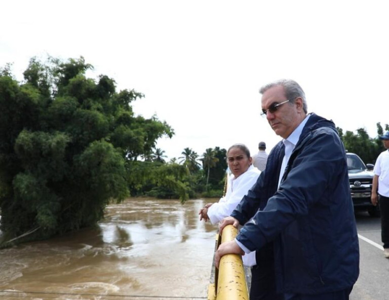 El presidente Luis Abinader fue a Ocoa a evaluar los daños, pero no ha dispuesto un centavo para remediar los daños.