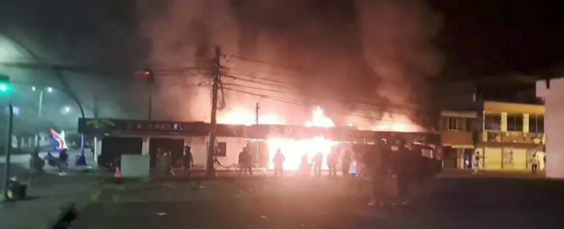 Incendio en discoteca en Ecuador