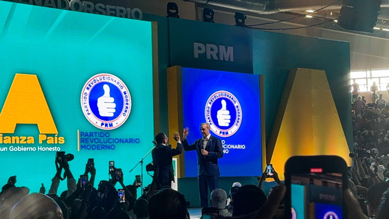 Acto de proclamación de Luis Abinader como candidato presidencial de Alianza País y Guillermo Moreno como candidato a Senador del Distrito Nacional por el PRM.