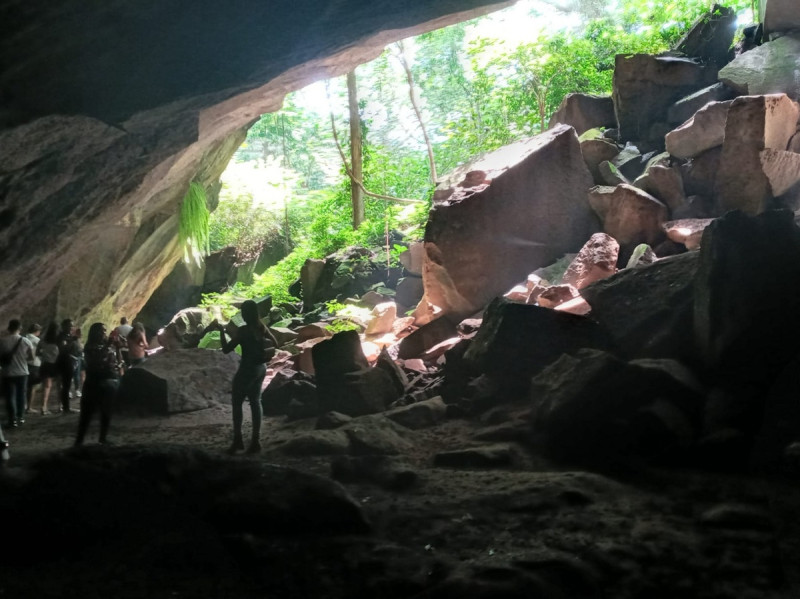 La Cueva del Misterio está ubicada dentro del parque Walter Thilo Deininger, a 39 kilómetros de San Salvador.