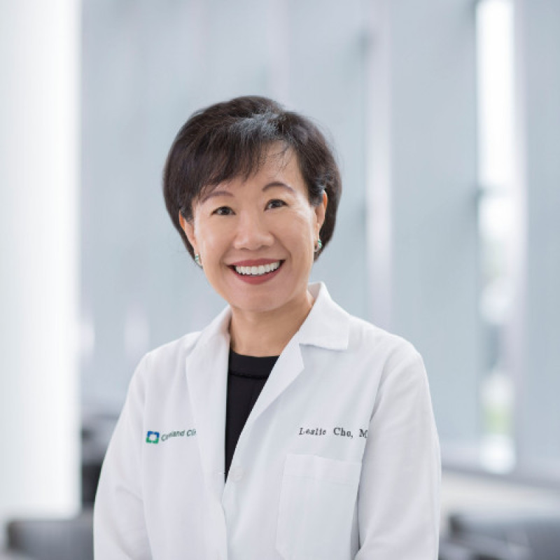 Leslie Cho, cardióloga intervencionista de Cleveland Clinic.