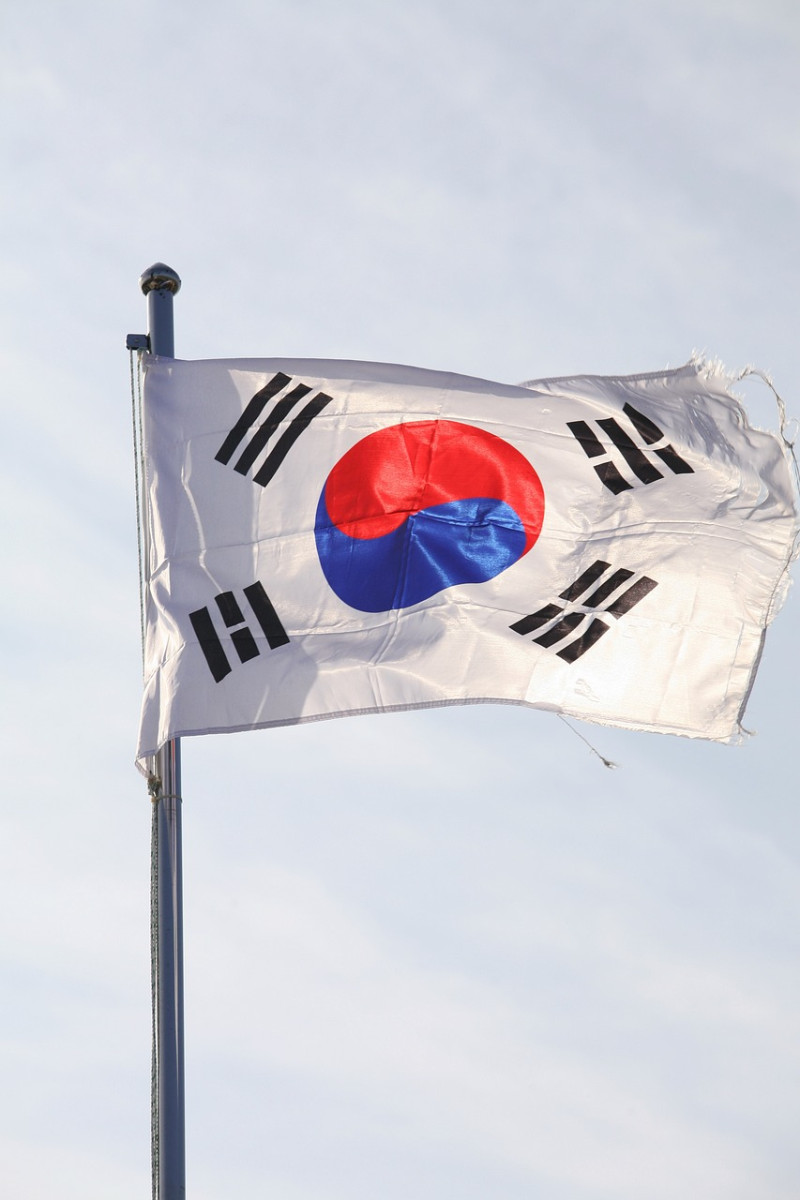 Fotografía muestra bandera de Corea del Sur.