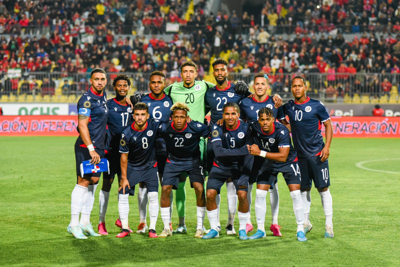 Selección dominicana de fútbol que se enfrentará a Perú en un partido amistoso.