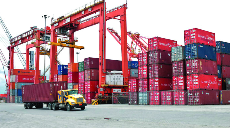 Las importaciones totales bajaron 6.54% en el período enero-diciembre del 2023.