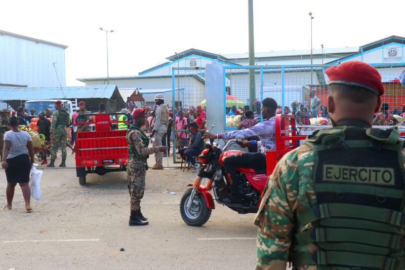 Soldados redoblaron la vigilancia en la frontera de Dajabón.