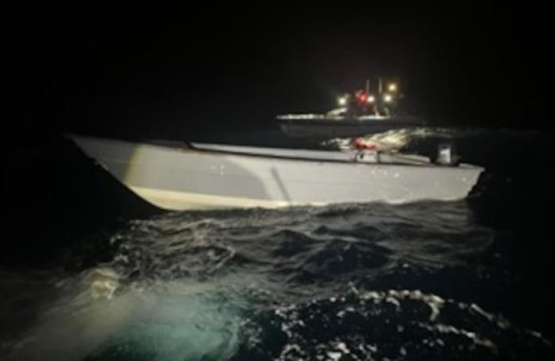 La Guardia Costera estadounidense en San Juan informó este jueves que repatrió a 28 inmigrantes dominicanos tras interceptar una embarcación en aguas cercanas a la isla de la Mona, frente a la costa oeste de Puerto Rico.