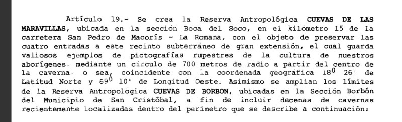 Fragmento del decreto No. 233-96 que denomina reserva antropológica a la Cueva de las Maravillas. La ubica en Boca del Soco, pero esta sección pertenece al municipio cabecera de la provincia.