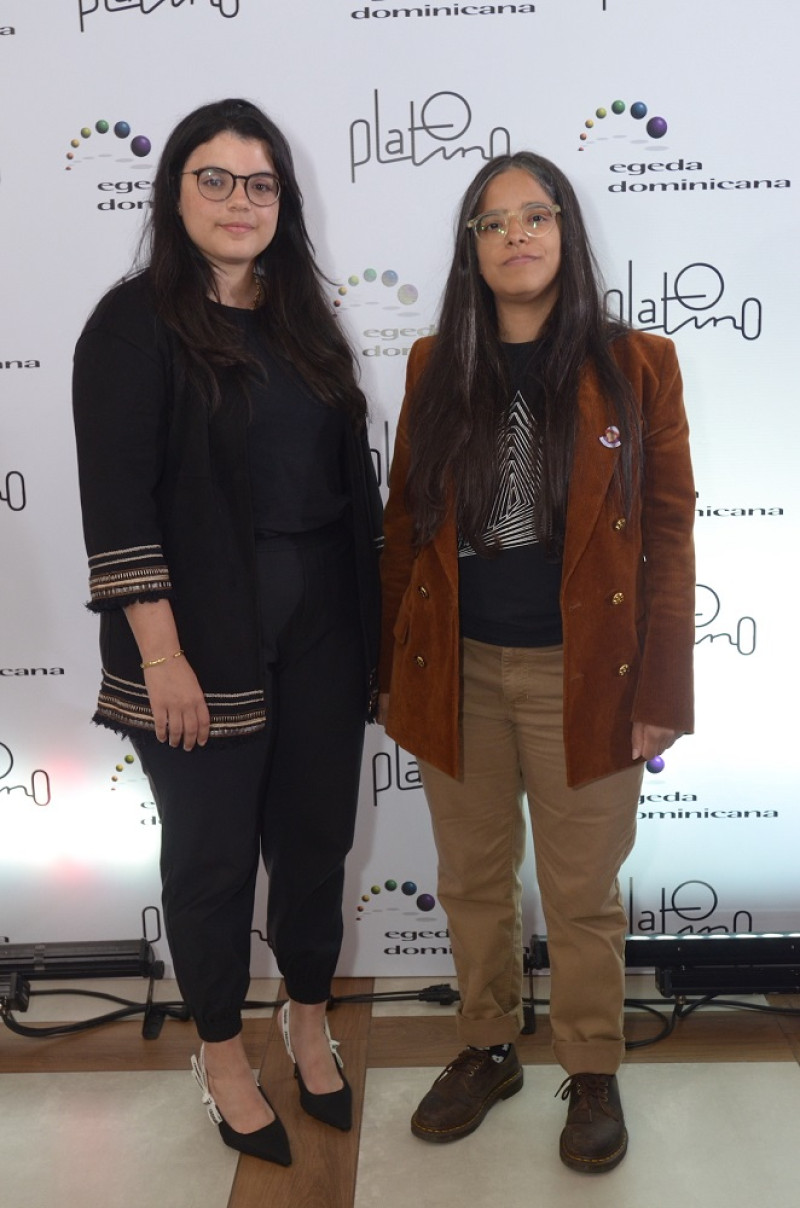 Victoria Cortéz y Gabriella Linares
