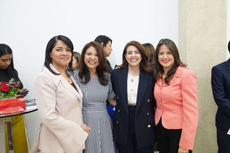 Luisa Jael Hernández, Danitza Feliz, Shanttal Zuleta e Ingrid González..
