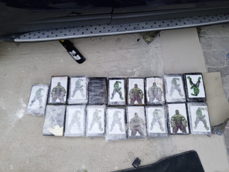 Paquetes de cocaína ocupados en Montecristi