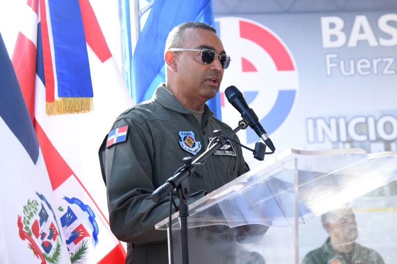 Mayor general Carlos Ramón Febrillet, comandante general de la FARD. JA. MALDONADO