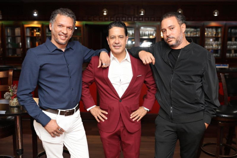 Rafael Morla, Francis Cruz y Fausto Rojas durante el encuentro de prensa en el bar del Teatro Nacional.