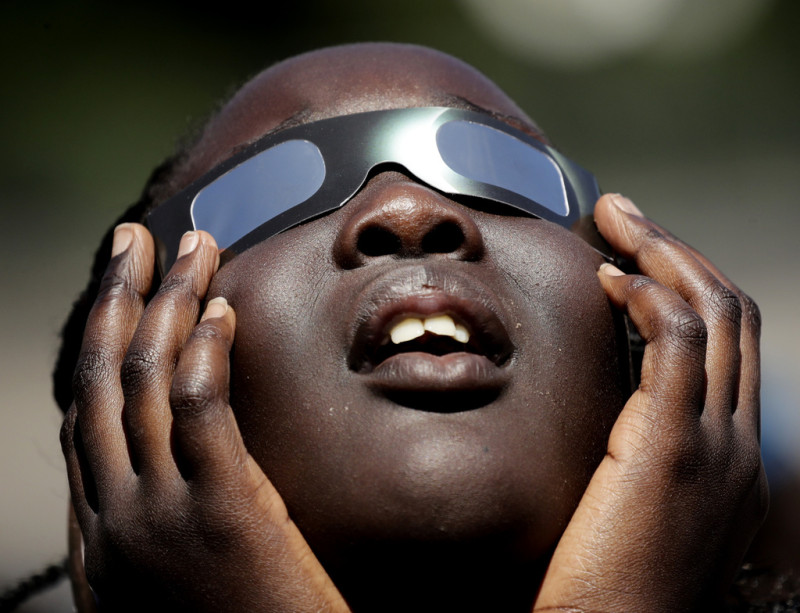 anteojos para eclipses