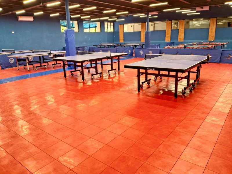 El salón de tenis de mesa ha sido ampliado y el número de mesas triplicado.