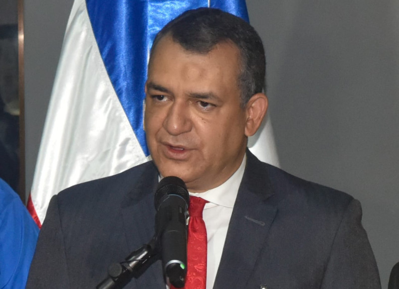 el presidente dela JCE, Román Jáquez.