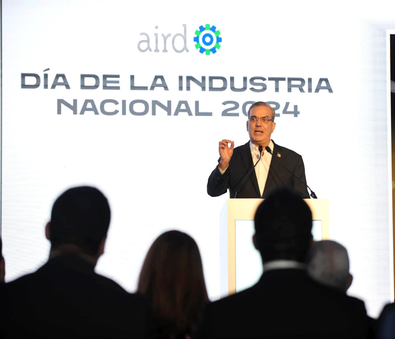 Luis Abinader, candidato presidencial del PRM. Continuaría colaboración sector público-privado
