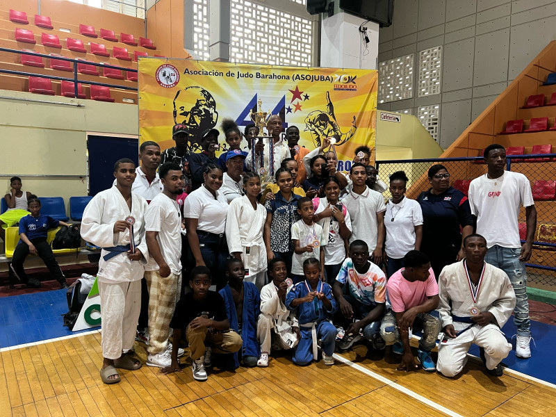 La representación de Judo de Barahona se alzó con la Gran Copa Invitacional.
