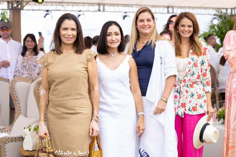 Zoila Almonte, Rocío Mazara, Madelaine Morel y Érika Peláez.