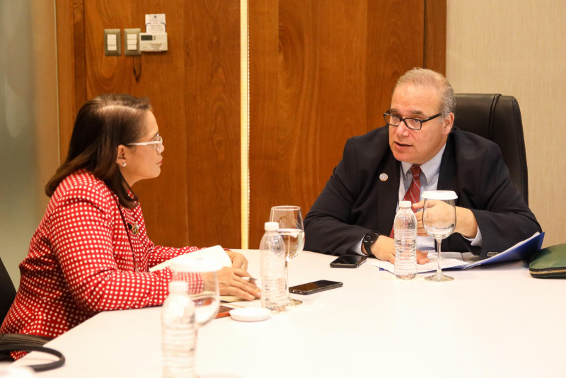 El economista jefe de FAO, Máximo Torero, conversa con la periodista Patria Reyes, sobre la iniciativa que se desarrollará en la región Sur.