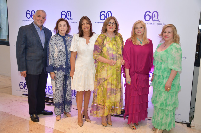 Wilfredo Mallén, Rita Espaillat, Altagracia Maríñez, Mirka Morales y Leonor Gautier