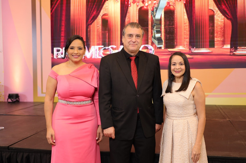 Elizabet Gutiérrez, Fernando Moreno y Marta Quéliz.