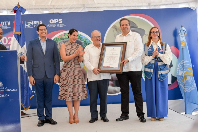 Dr. Feris Iglesias es reconocido por sus aportes a la medicina dominicana