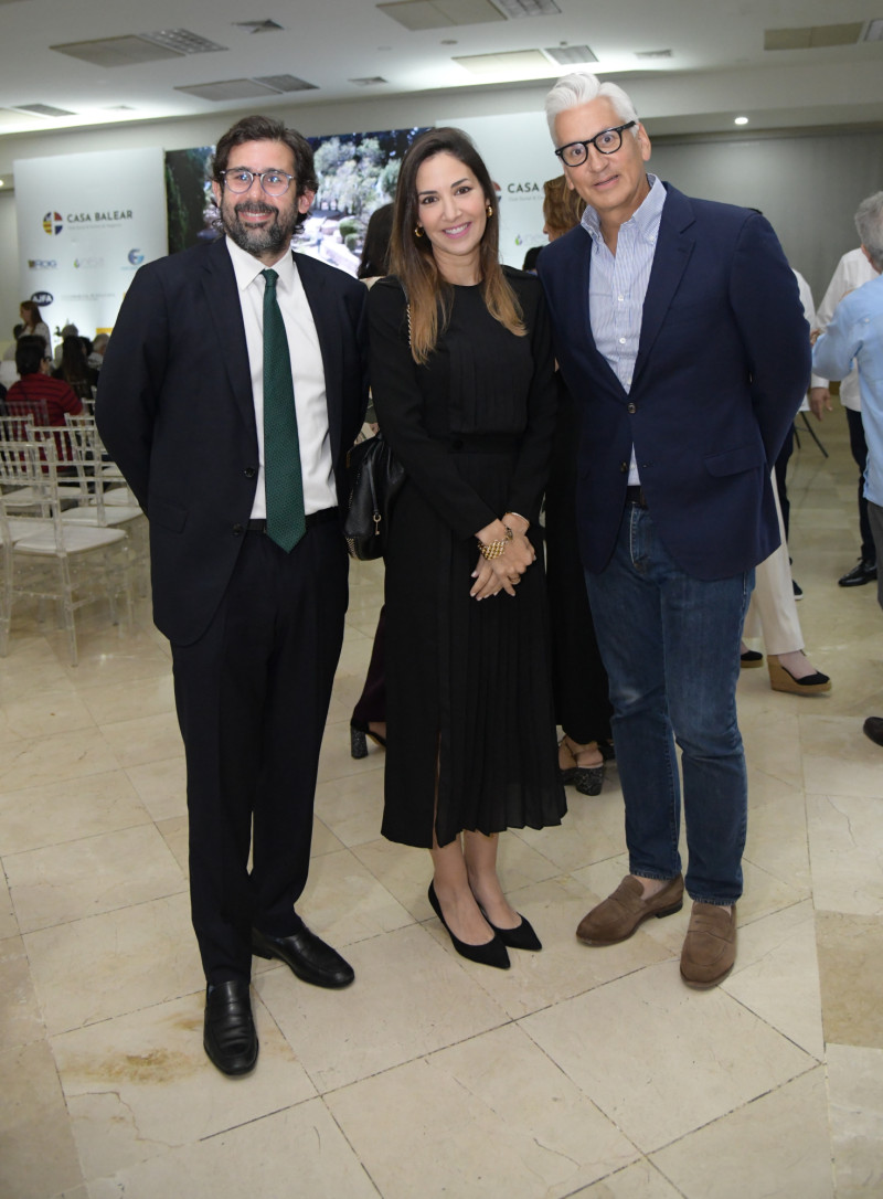 José Thomas, Ivette Bonilla y Jaime Mayol