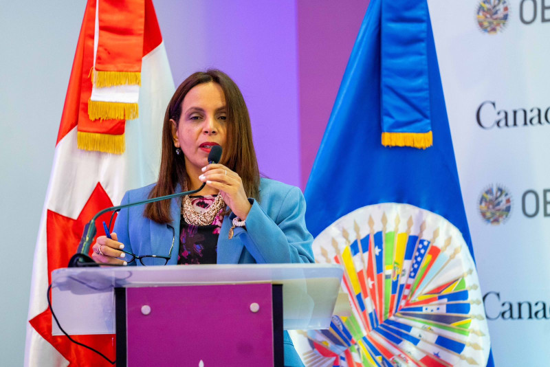 Fotografía muestra a la jueza de la Suprema Corte de Justicia, Vanessa Acosta Peralta.