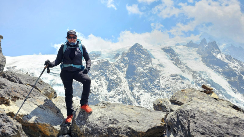 Thais Herrera en una de sus travesías por las montañas.