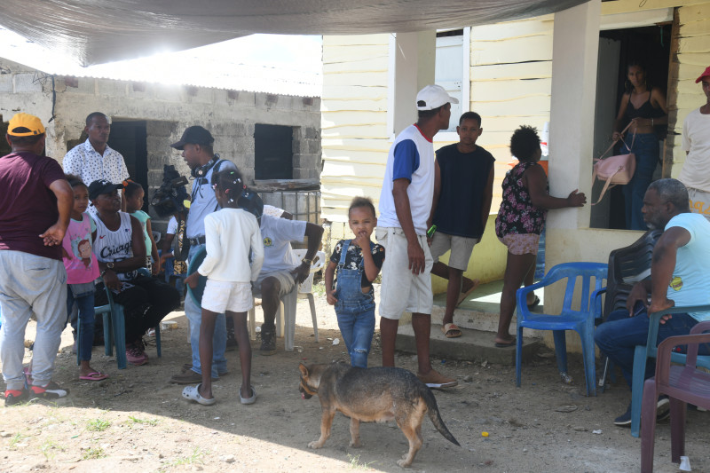 En los vecindarios del distrito municipal La Guayiga, de Pedro Brand, los residentes hablan de la perturbación que ocasiona a sus vidas los casos de muertes, delincuencia y violencia, siendo peor porque no ven una solución a la vista.