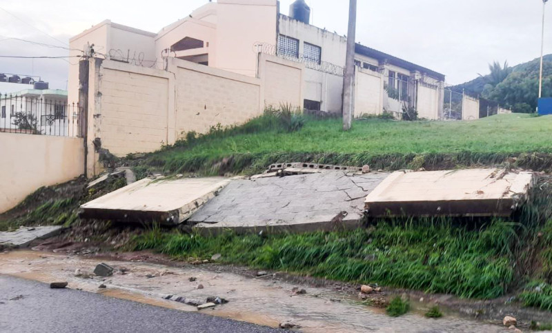 Pared colapsada en Puerto Plata