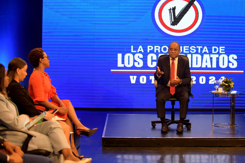 El candidato presidencial, Fulgencio Severino, participó en "La propuesta de los candidatos", del Grupo de Comunicaciones Corripio.