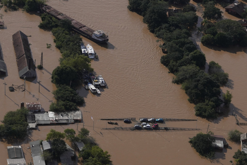 área inundada por fuertes lluvias en Porto Alegre
