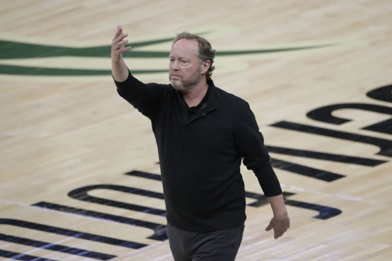 Mike Budenholzer