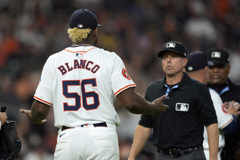 El abridor de los Astros de Houston, Ronel Blanco