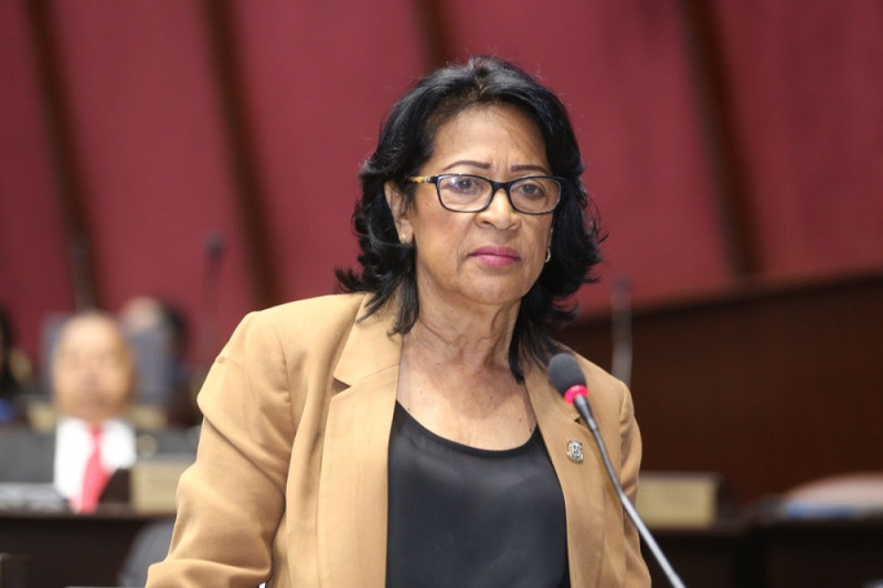 La diputada Adalgisa Abreu continuará por otros cuatro años en el Congreso Nacional