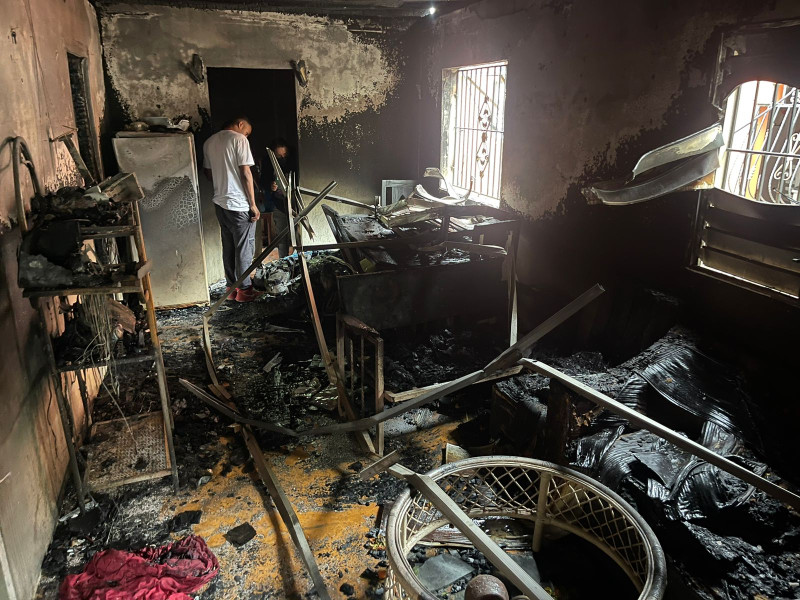 Hombre resulta con quemaduras al producirse un incendio en La Otra Banda de Santiago