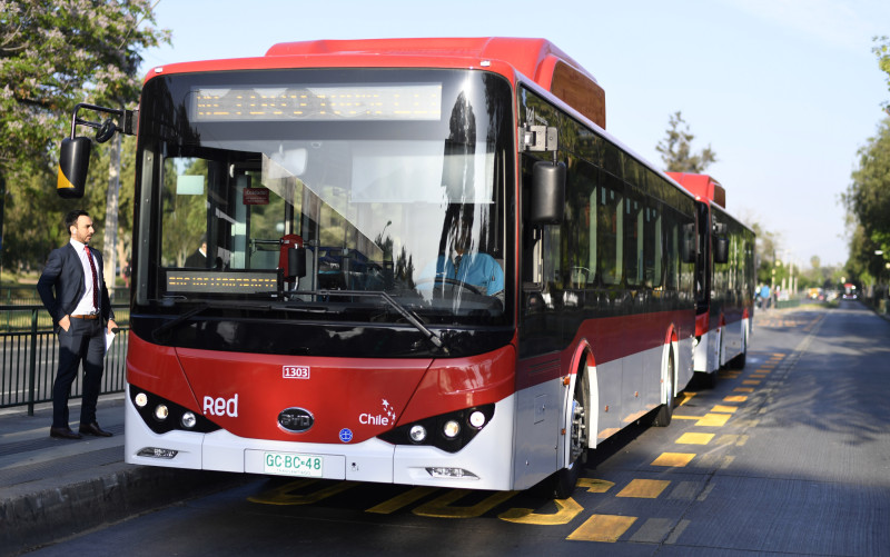 Chile utiliza con éxito autobuses eléctricos para el transporte público.