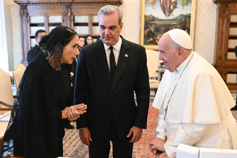 Raquel Arbaje invita al papa Francisco a RD: "Le esperamos, le esperamos"