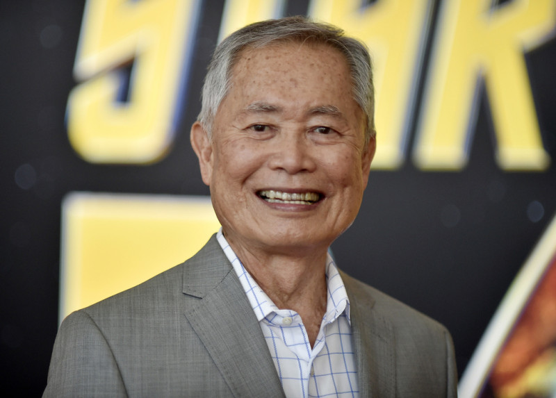 George Takei llega a la celebración de Star Trek Day en Los Angeles el 8 de septiembre de 2021