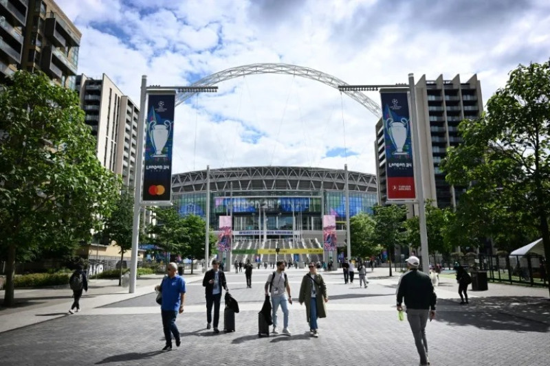 Alrededores del estadio de Wembley, escenario de la final de la Liga de Campeones entre los oncenos Real Madrid y Borussia Dortmund.